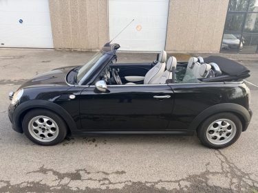MINI COOPER D CABRIOLET 112ch 