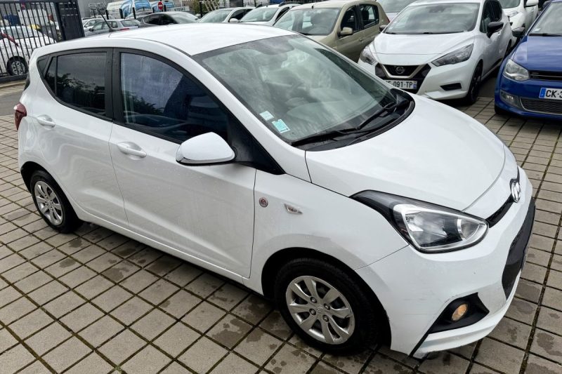 HYUNDAI I10 1.0 66CH BLUE DRIVE SL EA SPORTS 2015