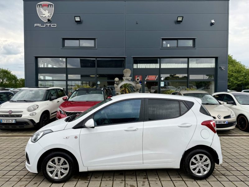 HYUNDAI I10 1.0 66CH BLUE DRIVE SL EA SPORTS 2015
