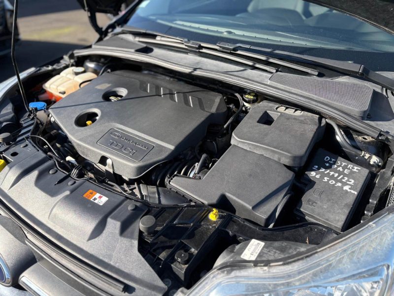 FORD FOCUS 1.6 TDCI 115CH FAP STOP&START TITANIUM 4P 2013