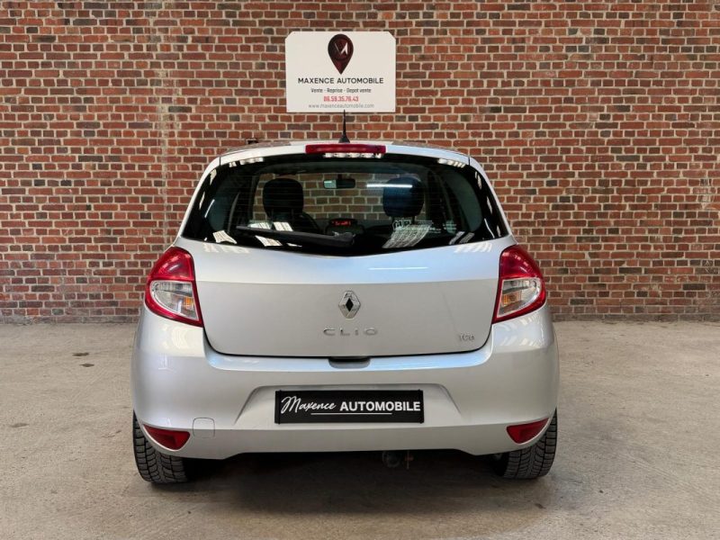 Renault Clio III 1.2 100ch Expression Clim | Suivi Renault