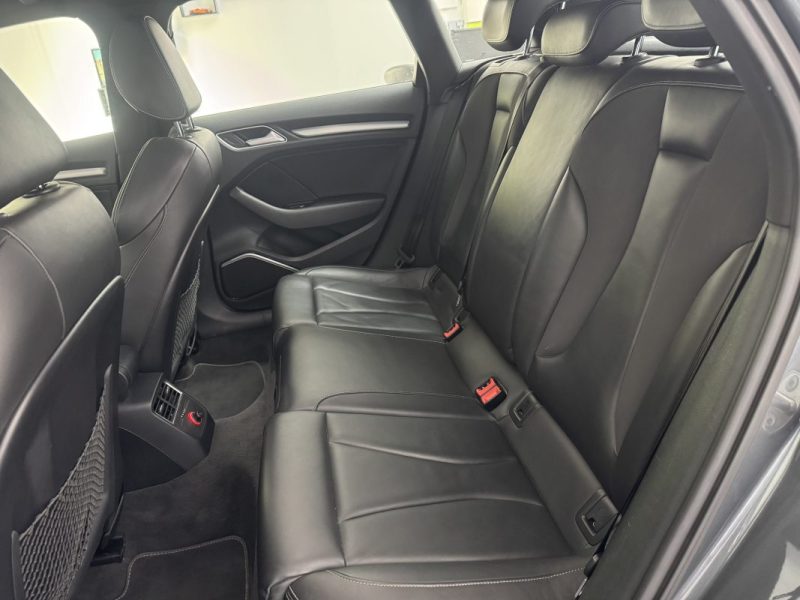 AUDI S3 SPORTBACK 8V1 - BVM 300cv - Toit ouvrant - Garantie 12 Mois