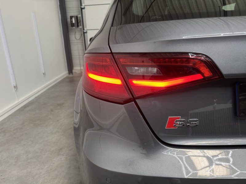 AUDI S3 SPORTBACK 8V1 - BVM 300cv - Toit ouvrant - Garantie 12 Mois