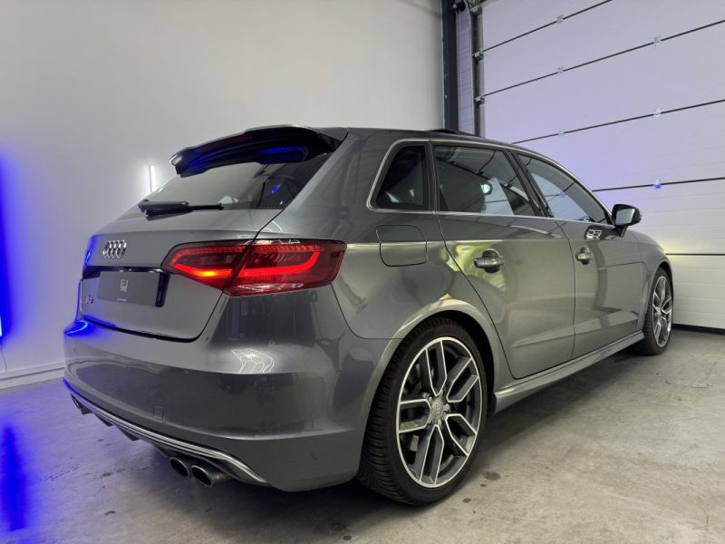 AUDI S3 SPORTBACK 8V1 - BVM 300cv - Toit ouvrant - Garantie 12 Mois