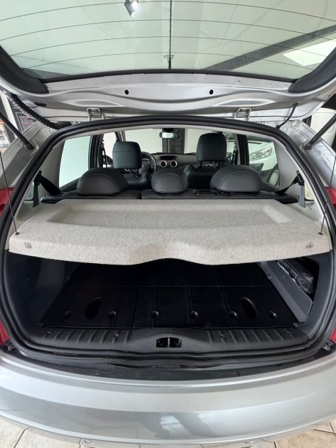 CITROEN  C3 VTR 1.4I 88CV - PREMIÈRE MAIN - EDITION VTR - GARANTIE 12 MOIS OU 15.000KM - DISTRIBUTION NEUVE - RÉVISÉE CT OK 