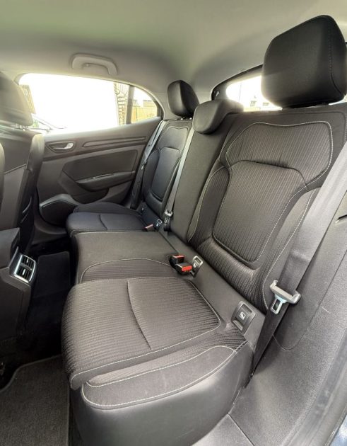 RENAULT MEGANE IV 1.5 DCI 110CH ENERGY BUSINESS  EDC ORIGINE FRANCE GARANTIE 6 MOIS  2018
