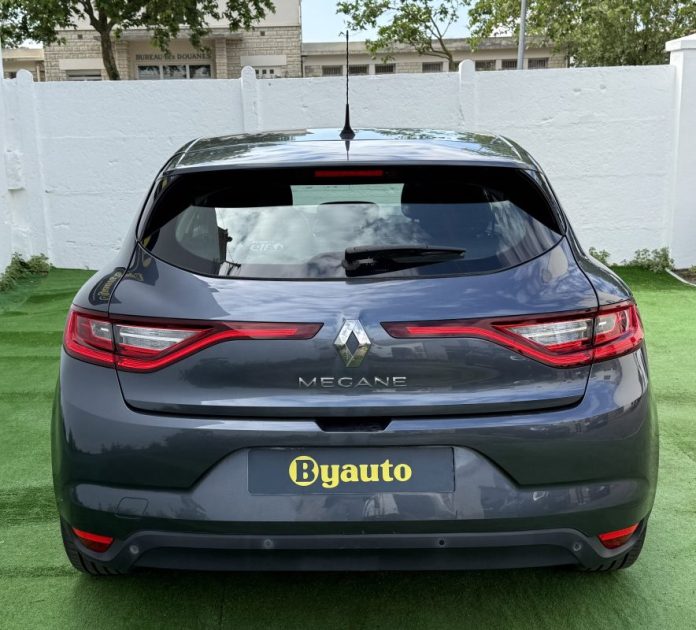 RENAULT MEGANE IV 1.5 DCI 110CH ENERGY BUSINESS  EDC ORIGINE FRANCE GARANTIE 6 MOIS  2018