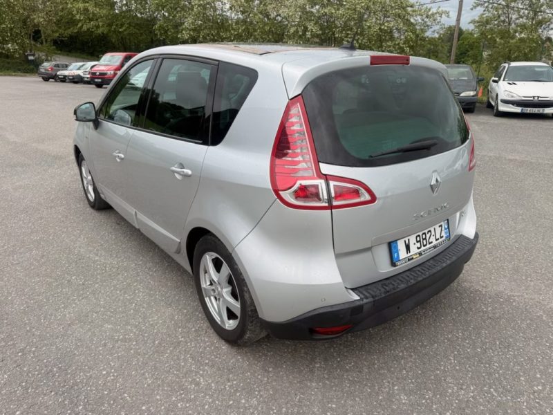 RENAULT  SCENIC 1.6 DCI 130 EDITION BOSE 2011