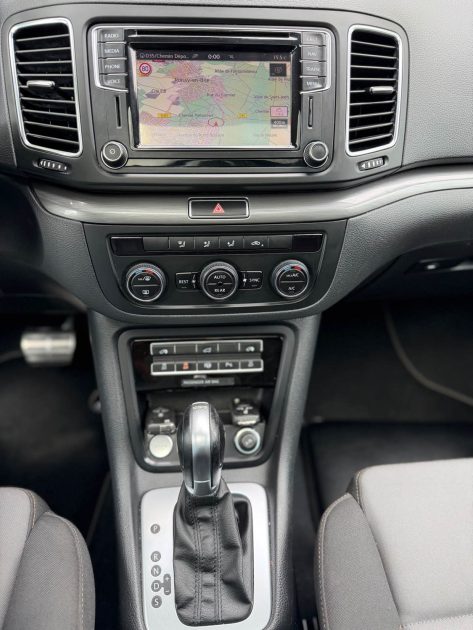VOLKSWAGEN SHARAN 2.0 TDI 150CH  CONFORTLINE DSG 2016
