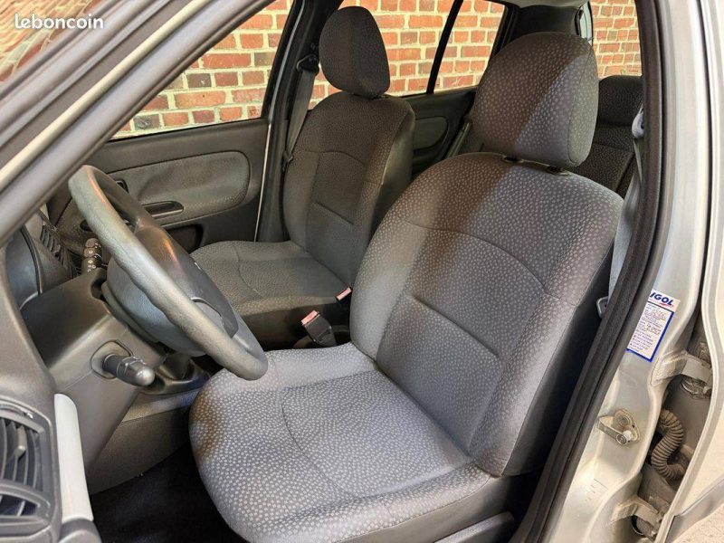 Renault Clio Campus 1.5 dCi Authentique 65ch 5 Portes