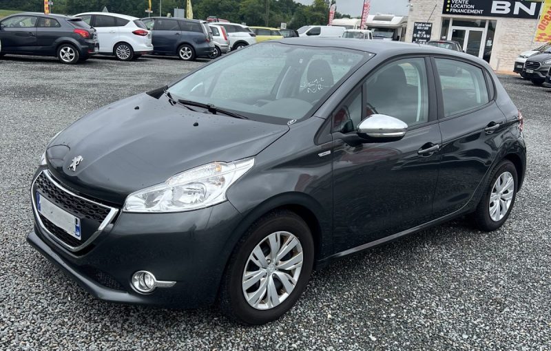PEUGEOT 208 1.2 VTI ALLURE 5P 2013