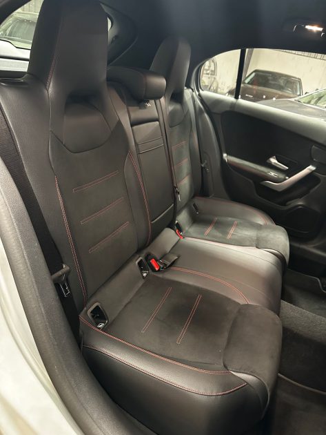 MAGNIFIQUE MERCEDES CLASSE A200 PACK AMG 163 CH (FULL ENTRETIEN MERCEDES, SIEGES CHAUFFANTS)