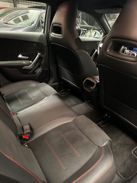 MAGNIFIQUE MERCEDES CLASSE A200 PACK AMG 163 CH (FULL ENTRETIEN MERCEDES, SIEGES CHAUFFANTS)