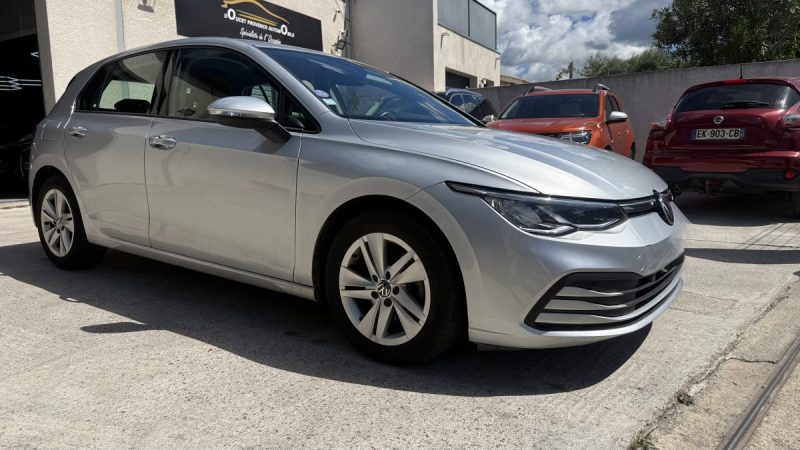 VOLKSWAGEN GOLF 8  / 1.0 TSI 110CH LIFE BUSINESS 2021