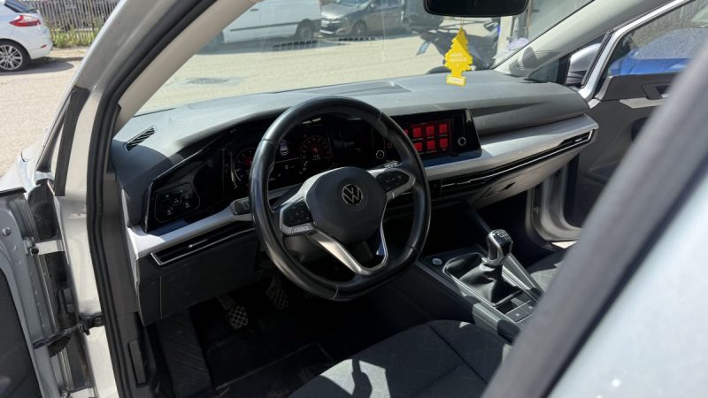 VOLKSWAGEN GOLF 8  / 1.0 TSI 110CH LIFE BUSINESS 2021