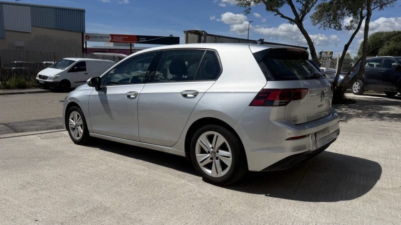 VOLKSWAGEN GOLF 8  / 1.0 TSI 110CH LIFE BUSINESS 2021