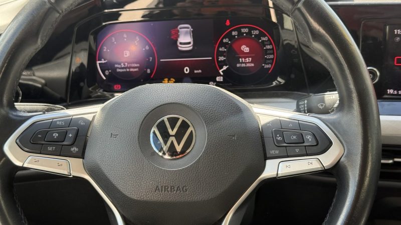 VOLKSWAGEN GOLF 8  / 1.0 TSI 110CH LIFE BUSINESS 2021