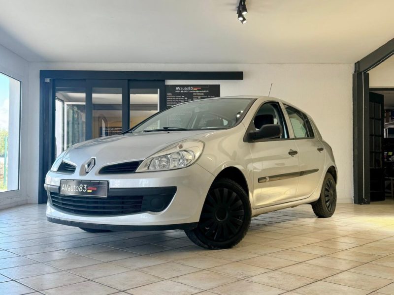 RENAULT  CLIO 3 1.2 LEV 75CV - GARANTIE 12MOIS OU 15.000KM 2007