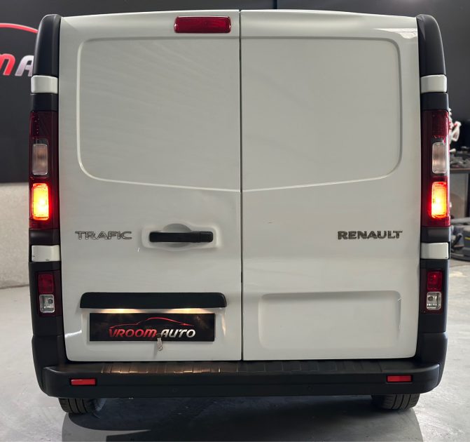 RENAULT TRAFIC III  L1H1 1000 KG 2.0 DCI 120 GRAND CONFORT 