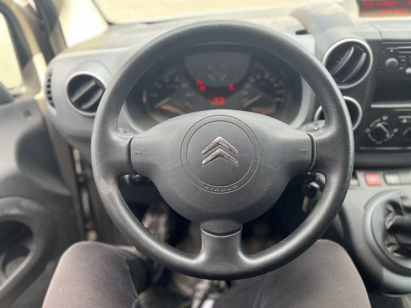 CITROEN BERLINGO 1.6 HDI 90CV 5 PLACES ENTRETIENT OK - GARANTIE 12 MOIS - FACTURE DISPONIBLE  