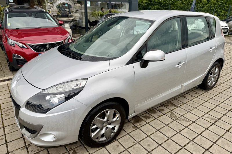 RENAULT SCENICIII 1.5 DCI 110 FAP ECO2 EXPRESSION  2012