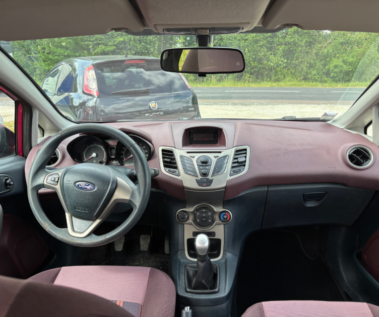 FORD FIESTA 1400 TDCI 68 AMBIENTE 2009
