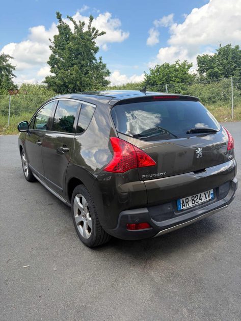 PEUGEOT 3008 1.6 HDI 110 DANS L ETAT