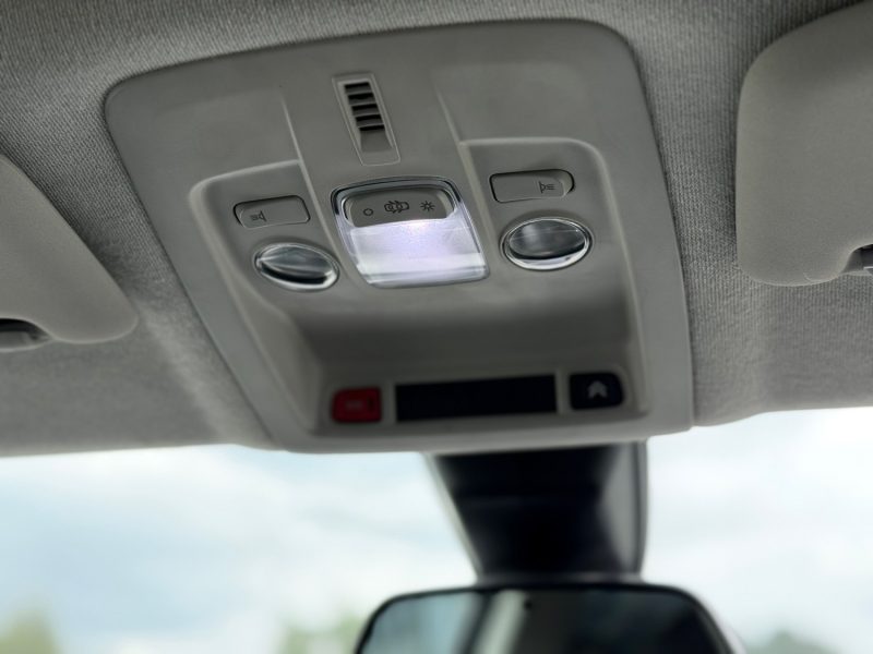Citroën C4 Cactus 1.6 BlueHDi 120ch Shine Pack – Boîte Auto EAT6 – GPS – Révisée & Garantie 6 mois