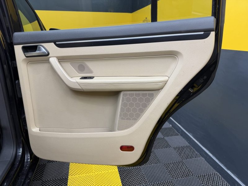 VOLKSWAGEN TOURAN 2.0 TDI 140 CARAT DSG  BOITE AUTO 