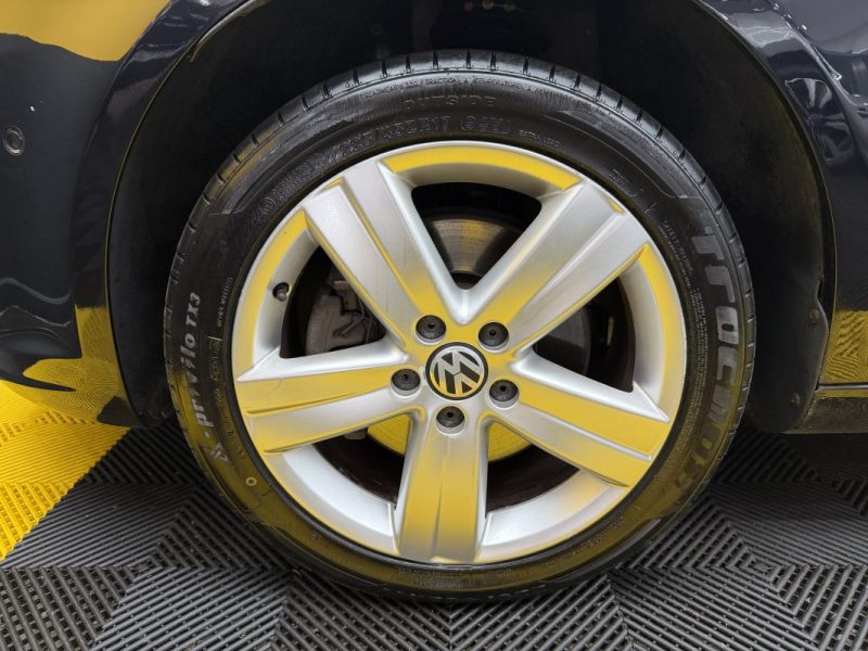 VOLKSWAGEN TOURAN 2.0 TDI 140 CARAT DSG  BOITE AUTO 
