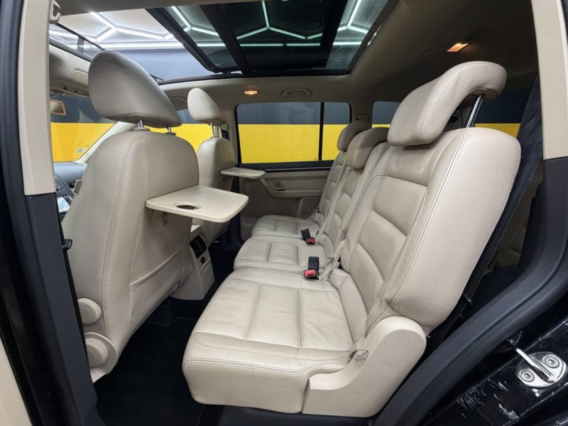 VOLKSWAGEN TOURAN 2.0 TDI 140 CARAT DSG  BOITE AUTO 