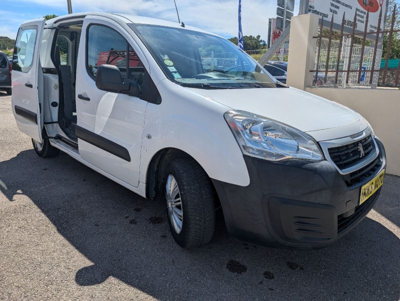 PEUGEOT PARTNER 1.6 BLUEHDI 100CH ACTIVE EXCELLENT ETAT GARANTIE 12 MOIS