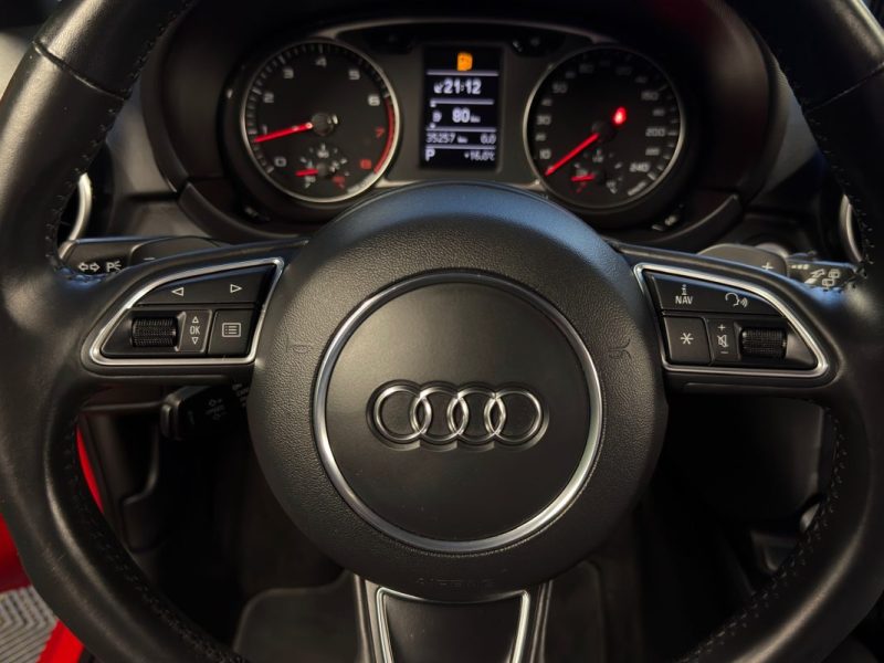 AUDI A1 PHASE 2 SPORTBACK AMBITION LUXE 1.4 TFSI 125 Cv TOIT OUVRANT BOITE AUTO CUIR - GARANTIE 1 AN