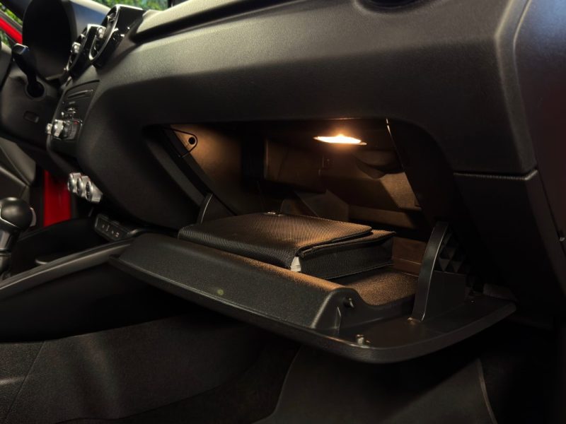 AUDI A1 PHASE 2 SPORTBACK AMBITION LUXE 1.4 TFSI 125 Cv TOIT OUVRANT BOITE AUTO CUIR - GARANTIE 1 AN