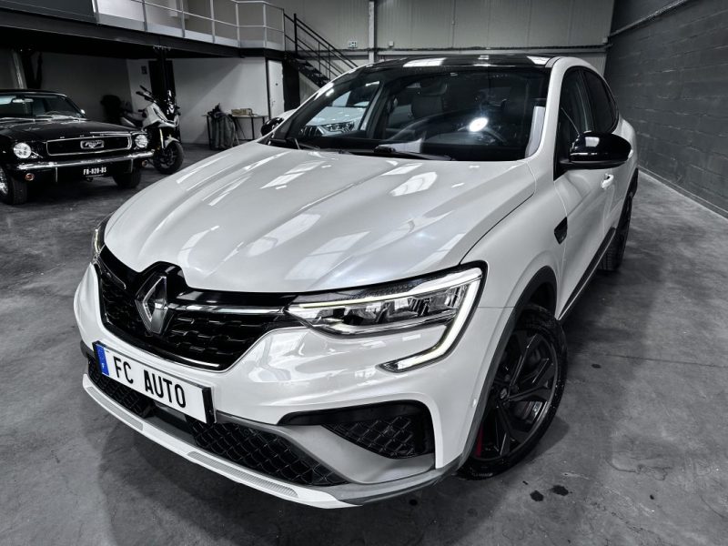 RENAULT ARKANA MILD HYBRID 160CV EDC RS LINE 2022