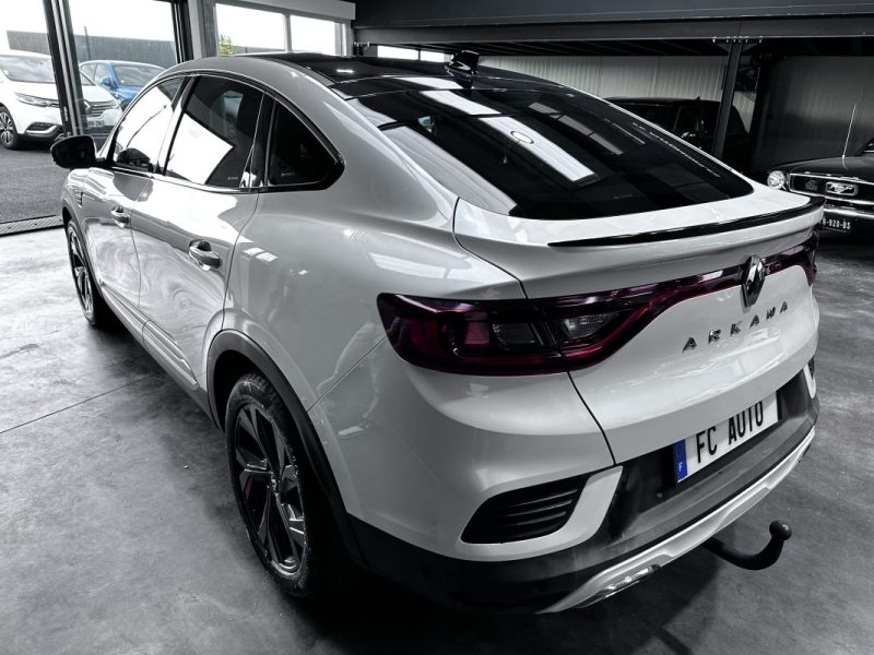 RENAULT ARKANA MILD HYBRID 160CV EDC RS LINE 2022