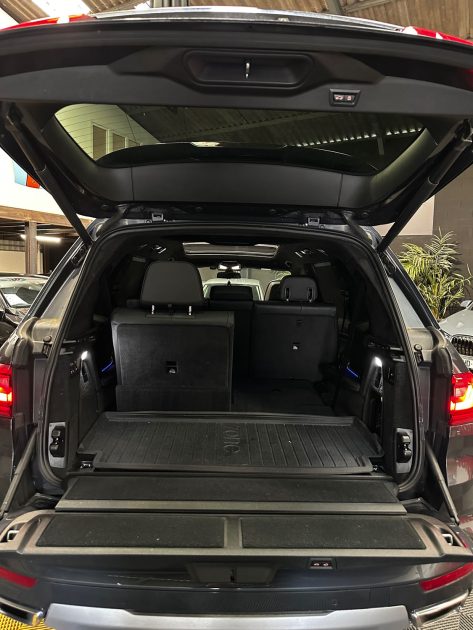 BMW X7 7 PLACES 3.0d 265CH EXCLUSIVE XDRIVE (ATTELAGE, TOIT OUVRANT,SONO HARMAN KARDON, CAMÉRA 360°)