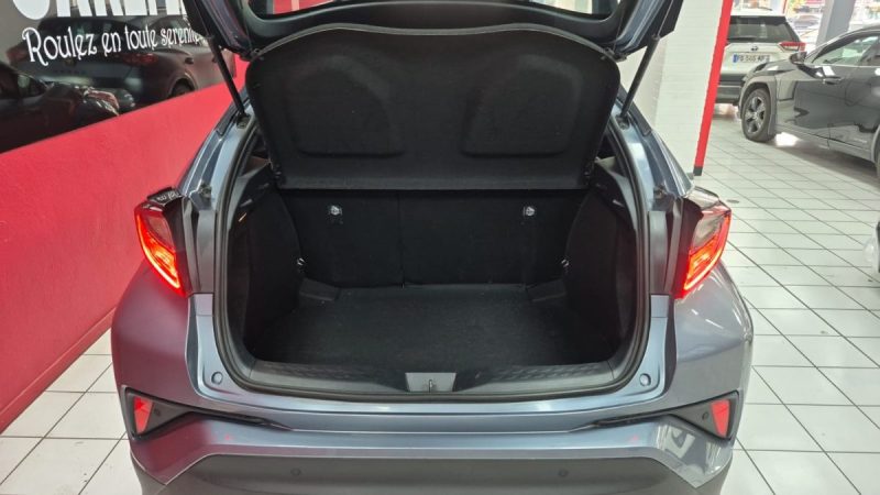 TOYOTA C-HR PHASE 2 SUV 122cv DYNAMIC BUSINESS/1 ERE MAIN/TVA RECUPERABLE