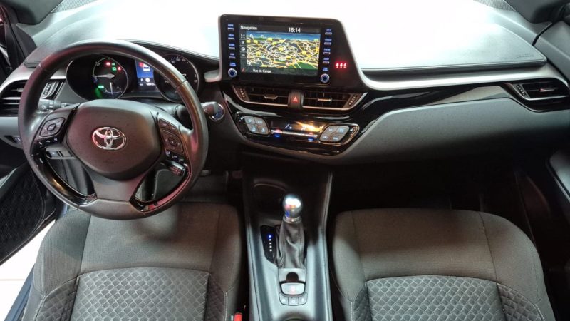 TOYOTA C-HR PHASE 2 SUV 122cv DYNAMIC BUSINESS/1 ERE MAIN/TVA RECUPERABLE