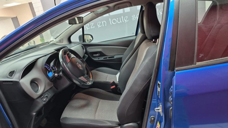 TOYOTA YARIS HYBRIDE BERLINE 100cv DYNAMIC/1 ERE MAIN/TVA RECUP