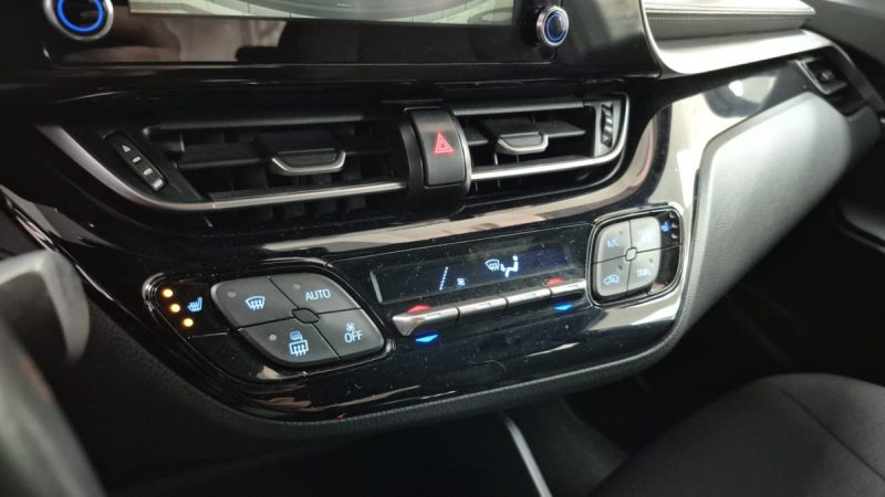 TOYOYA C-HR PHASE 2 SUV 122cv DYNAMIC BUSINESS/1 ERE MAIN/TVA RECUPERABLE