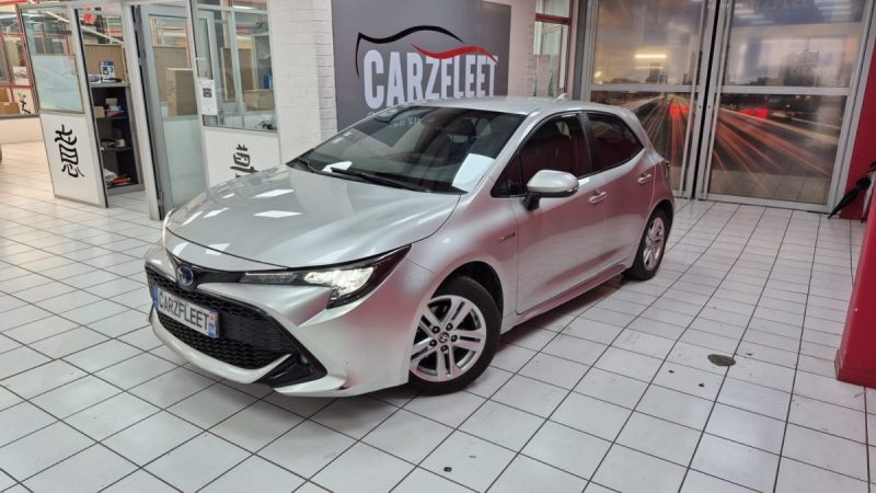 TOYOTA COROLLA BERLINE 122cv DYNAMIC BUSINESS/1 ERE MAIN/TVA RECUPERABLE