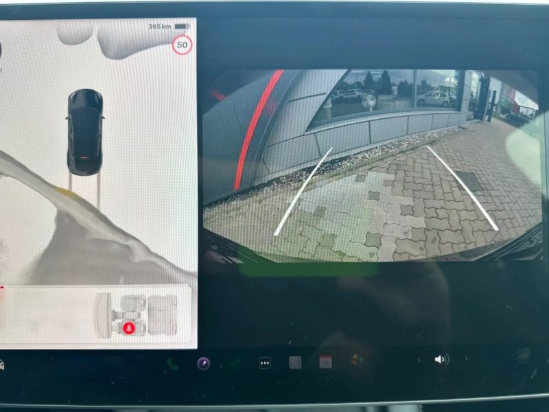 Tesla MODEL Y PERFORMANCE DUAL MOTOR AWD MATRIX 