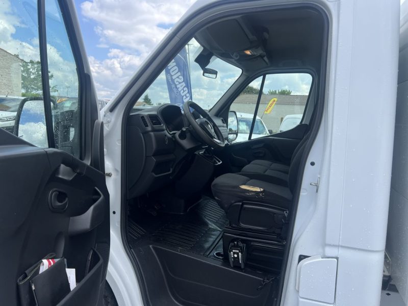 RENAULT MASTER BENNE COFFRE L3 2.3 DCI 165CH 