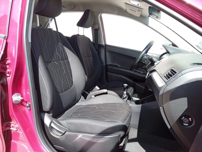KIA PICANTO 1.0 FIFA WORLD CUP EDITION 2014