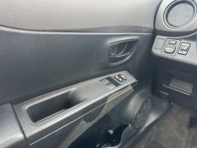 TOYOTA YARIS III 1.0 VVTI 69 ACTIVE