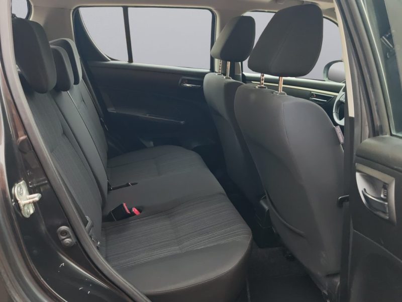 SUZUKI SWIFT III 1.2 VVT 94 PRIVILEGE