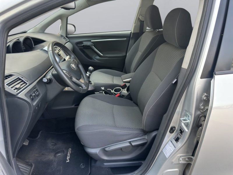 TOYOTA VERSO 112 D-4D SKYBLUE