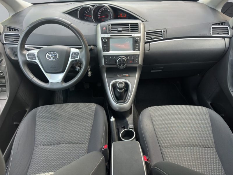 TOYOTA VERSO 112 D-4D SKYBLUE