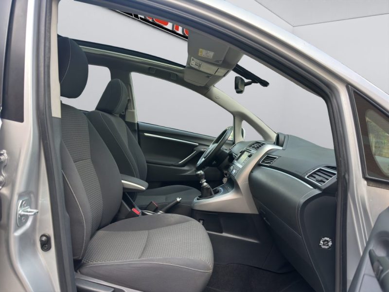 TOYOTA VERSO 112 D-4D SKYBLUE